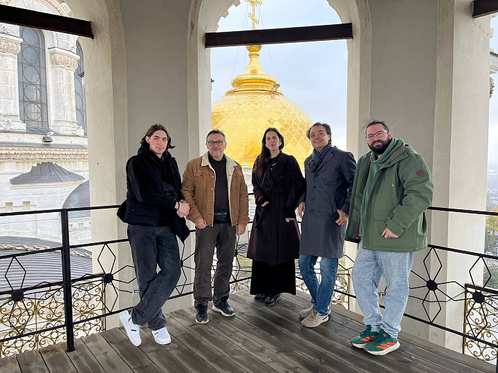 В Донской казачий театр приехала команда режиссёров для участия в Лаборатории драматургов